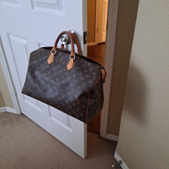 Louis Vuitton Speedy 40 - Picture 3 of 8